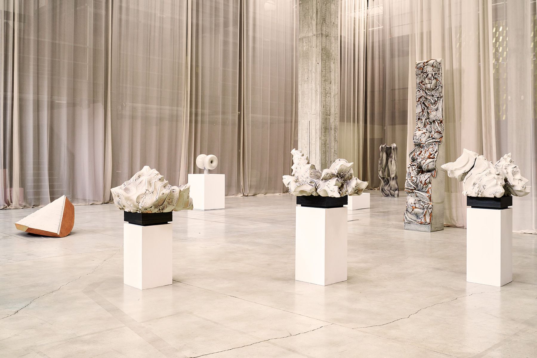 CARLO ZAULI: AN EXHIBITION DEDICATED TO THE GIFTED CERAMIC ARTIST-pic-6