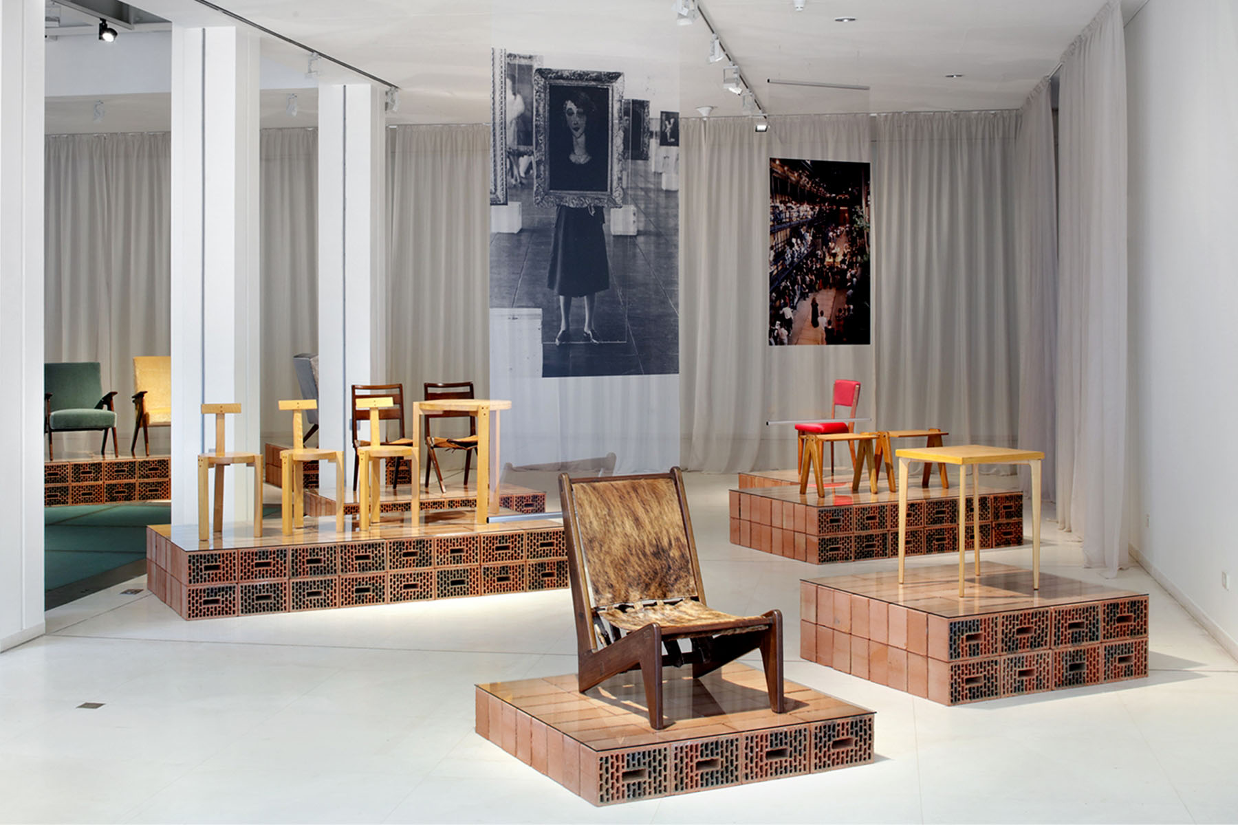 Bo Bardi - Palanti at Design Museum Gent-pic-1