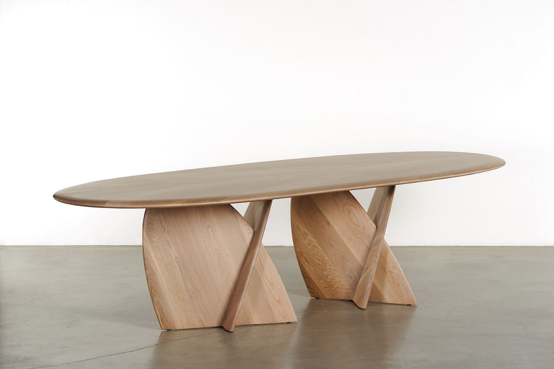 Dining table Whitish Collide Gal  Gaon Architect pic-1