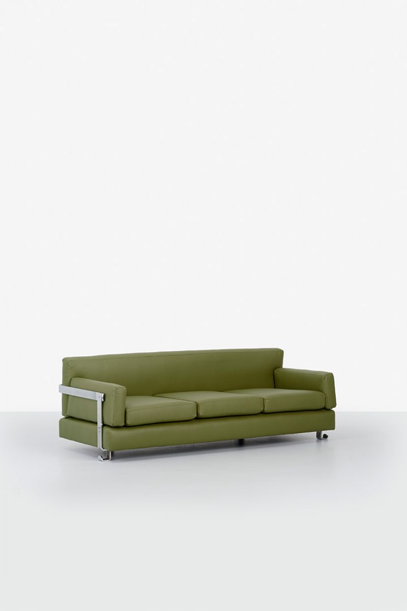 Sofa from the series P11 Fasce Cromate Luigi Caccia Dominioni pic-1
