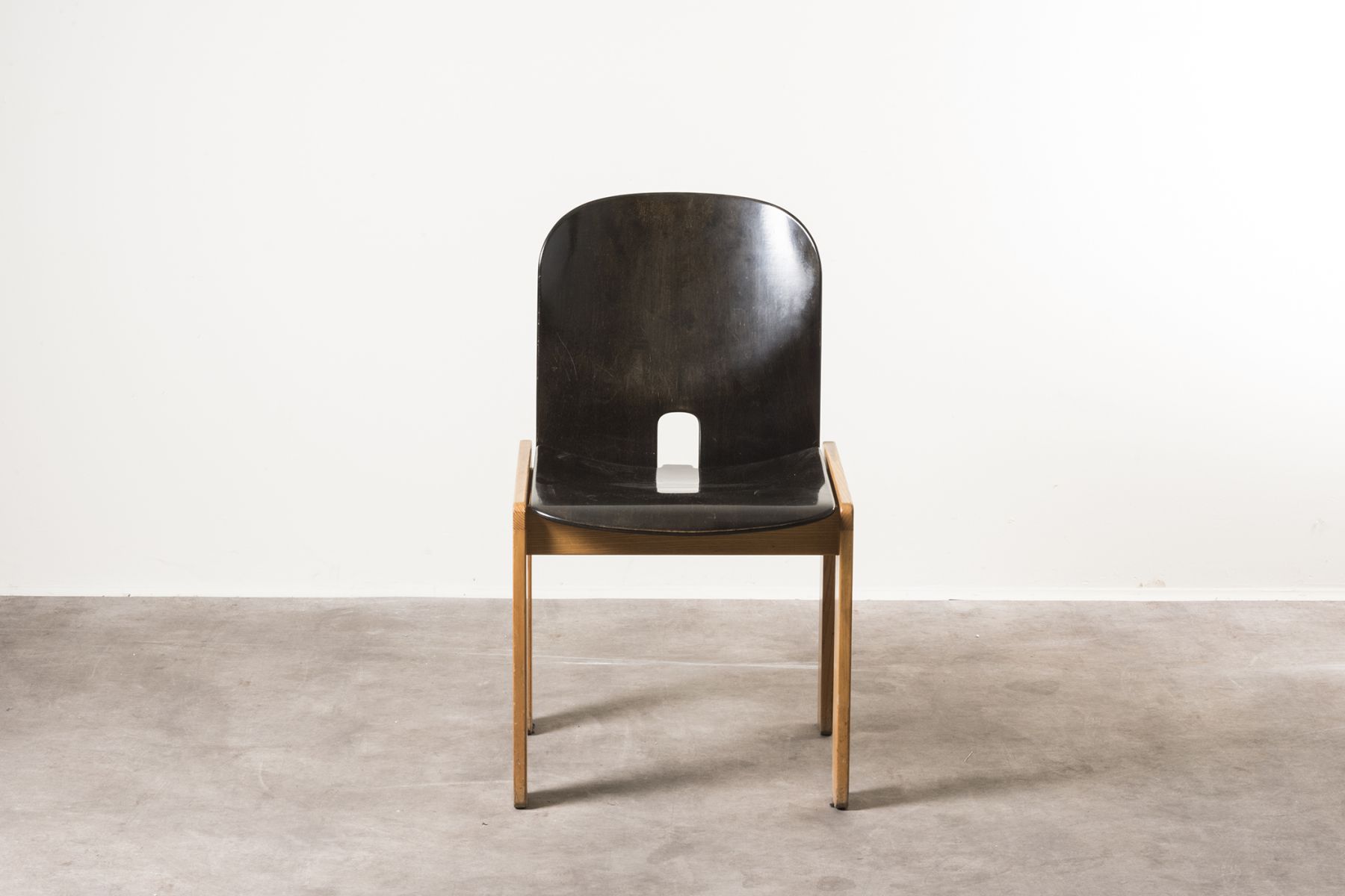 Chair mod. 121  Afra and Tobia Scarpa pic-5