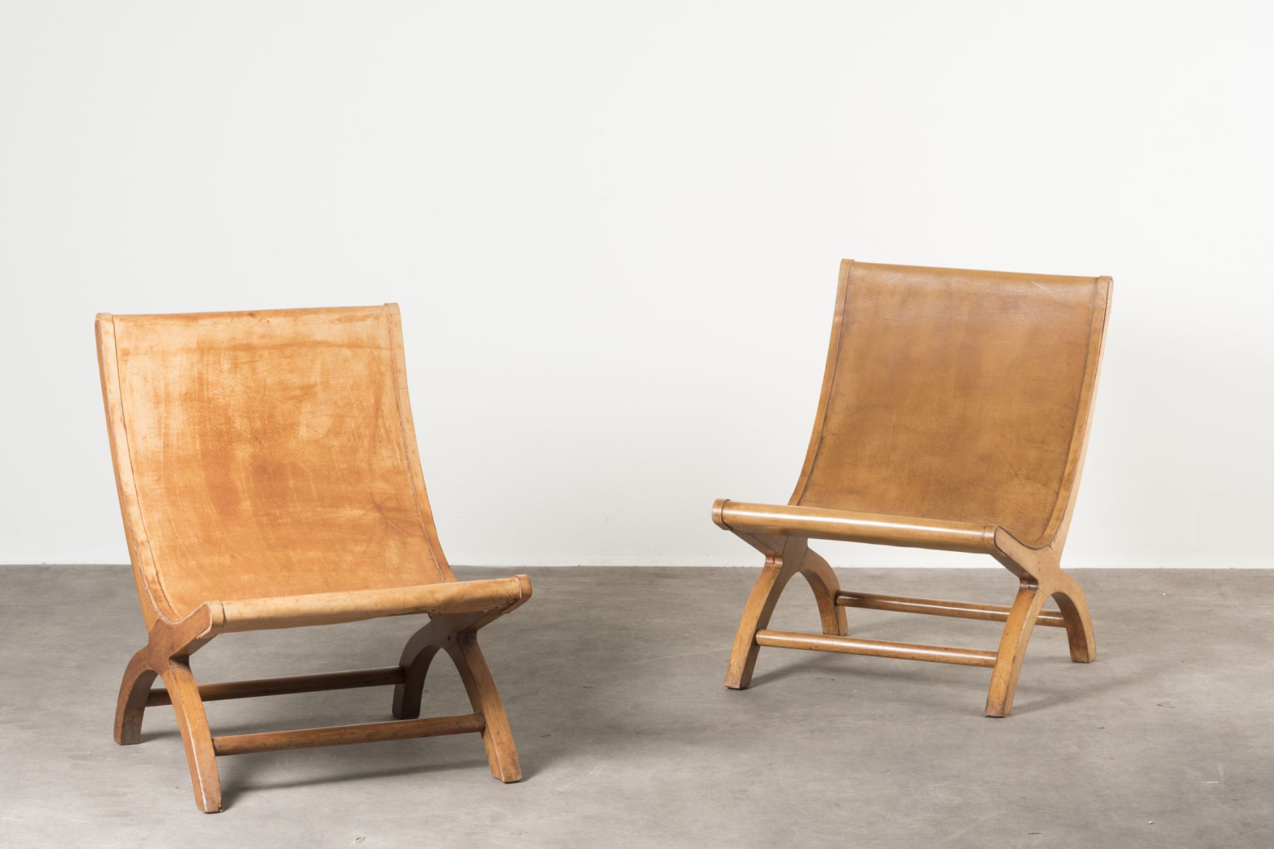 Pair of armchairs 'Miguelito' Luis Barragan pic-1
