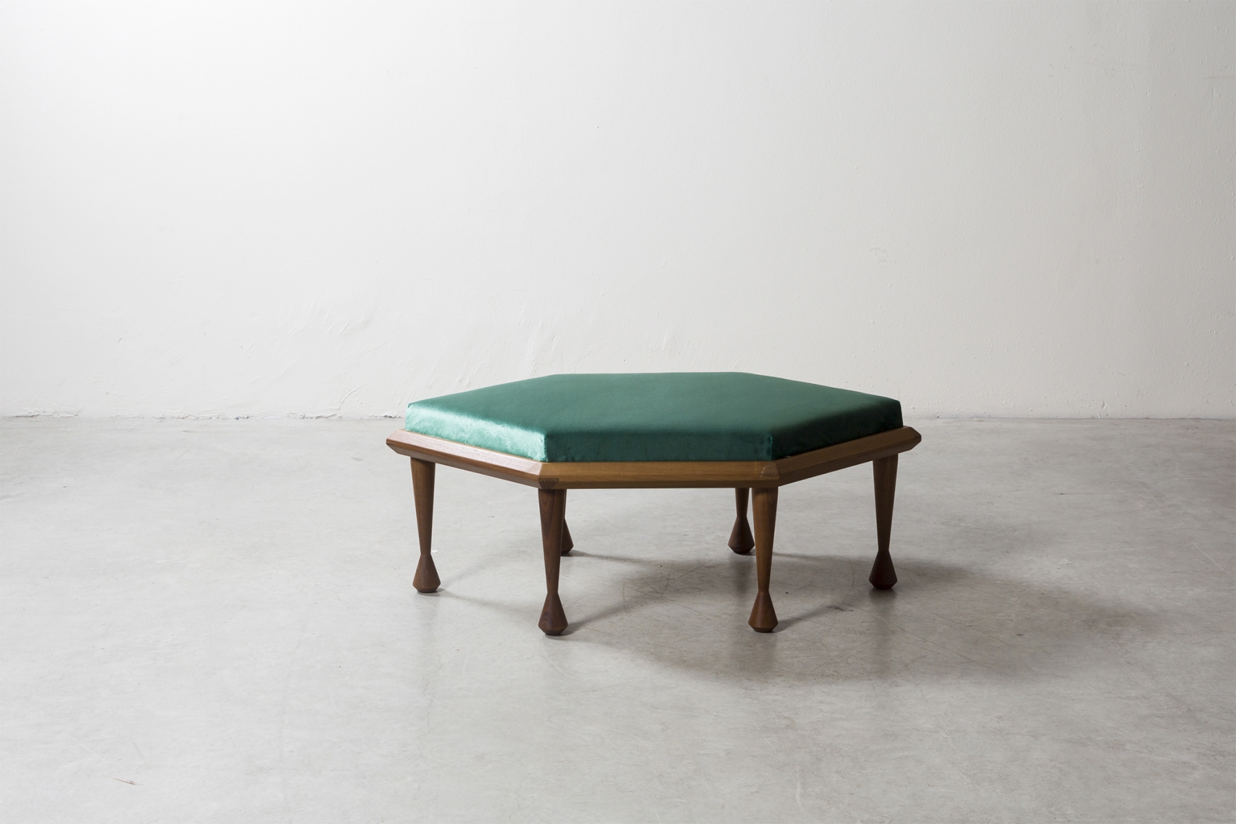 Panca Small Upholstered Bench (02)  Martino Gamper pic-1