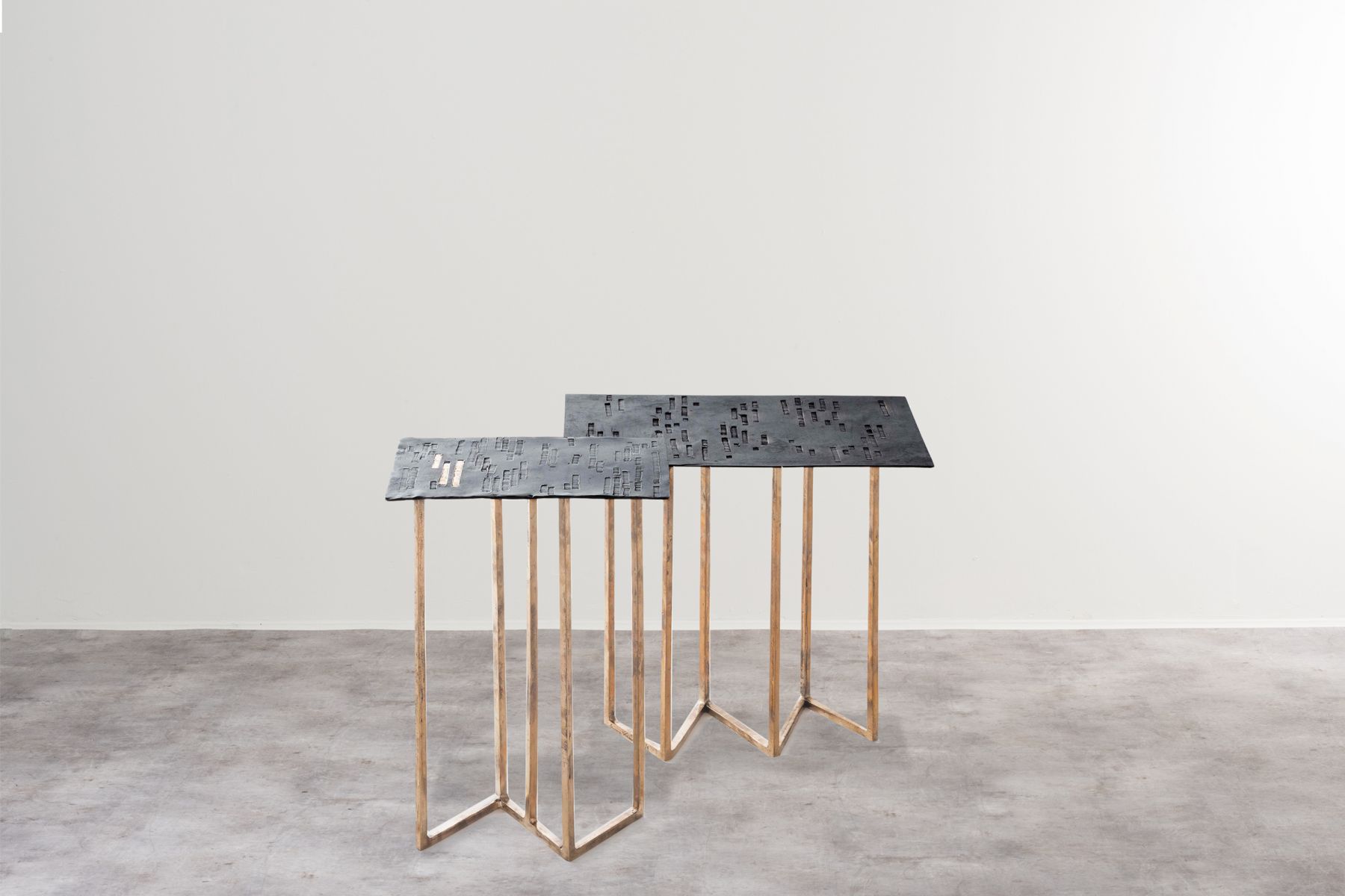 Low table 'Spiragli' collection Osanna Visconti pic-1