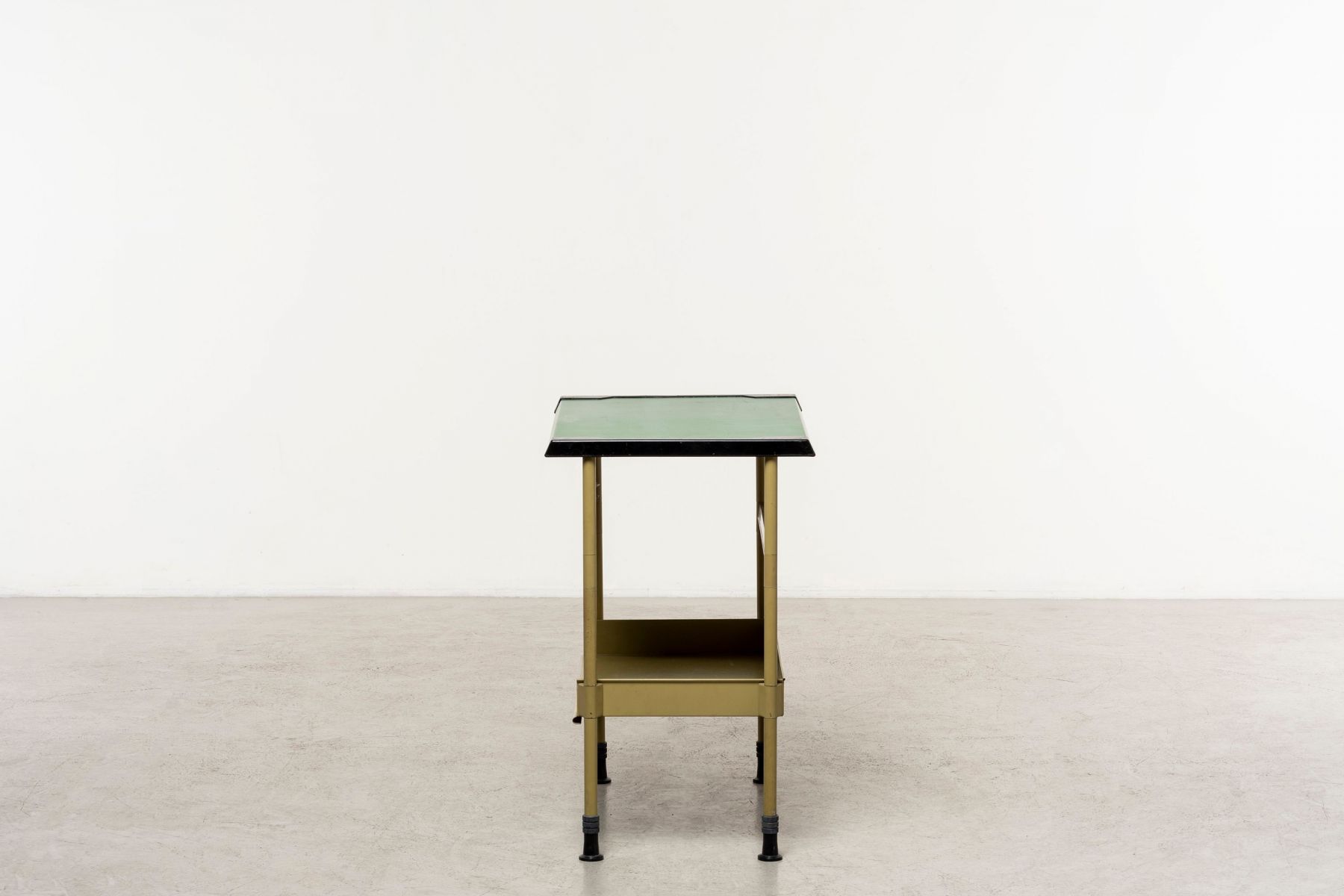 Desk Spazio serie by B.B.P.R.  Lodovico B.  di Bel Giojoso pic-4