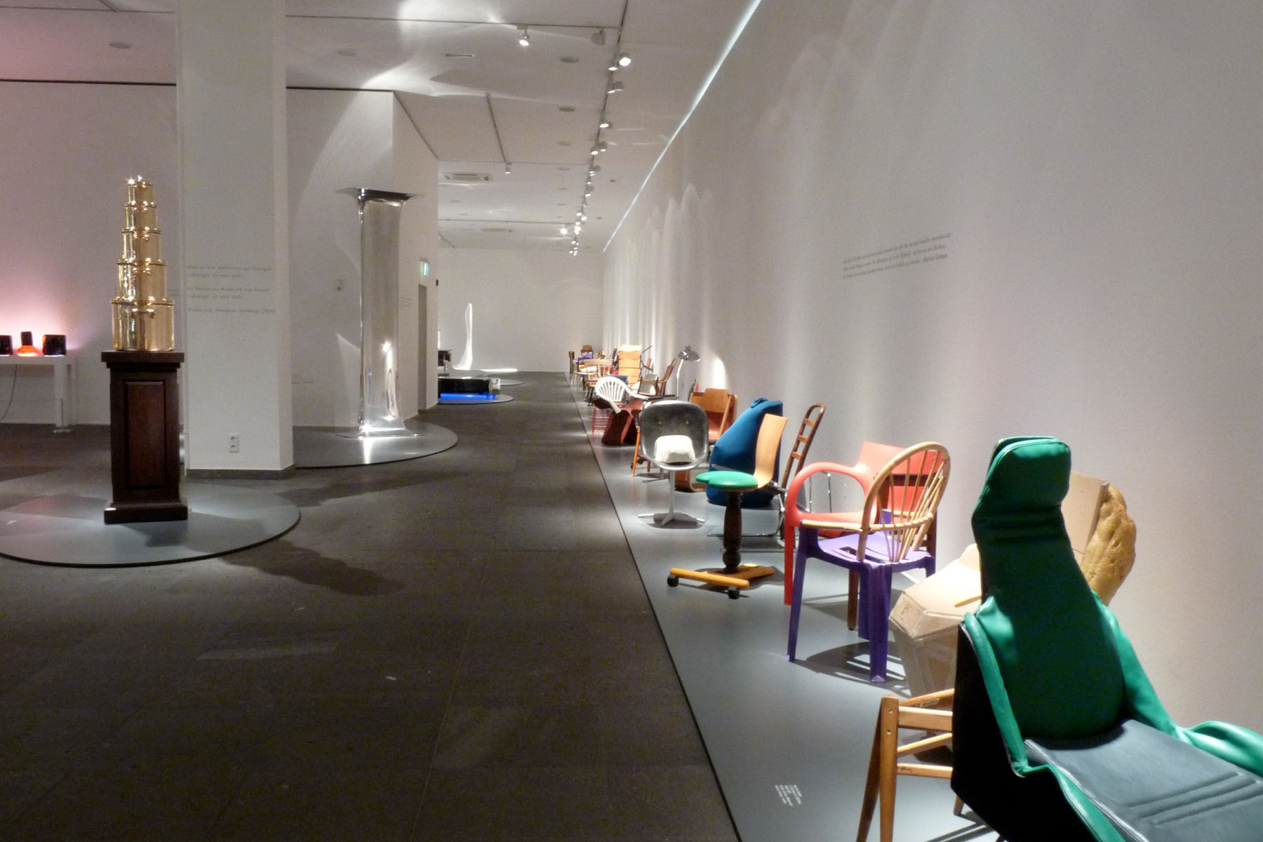 100 CHAIRS IN 100 DAYS by Martino Gamper-pic-11