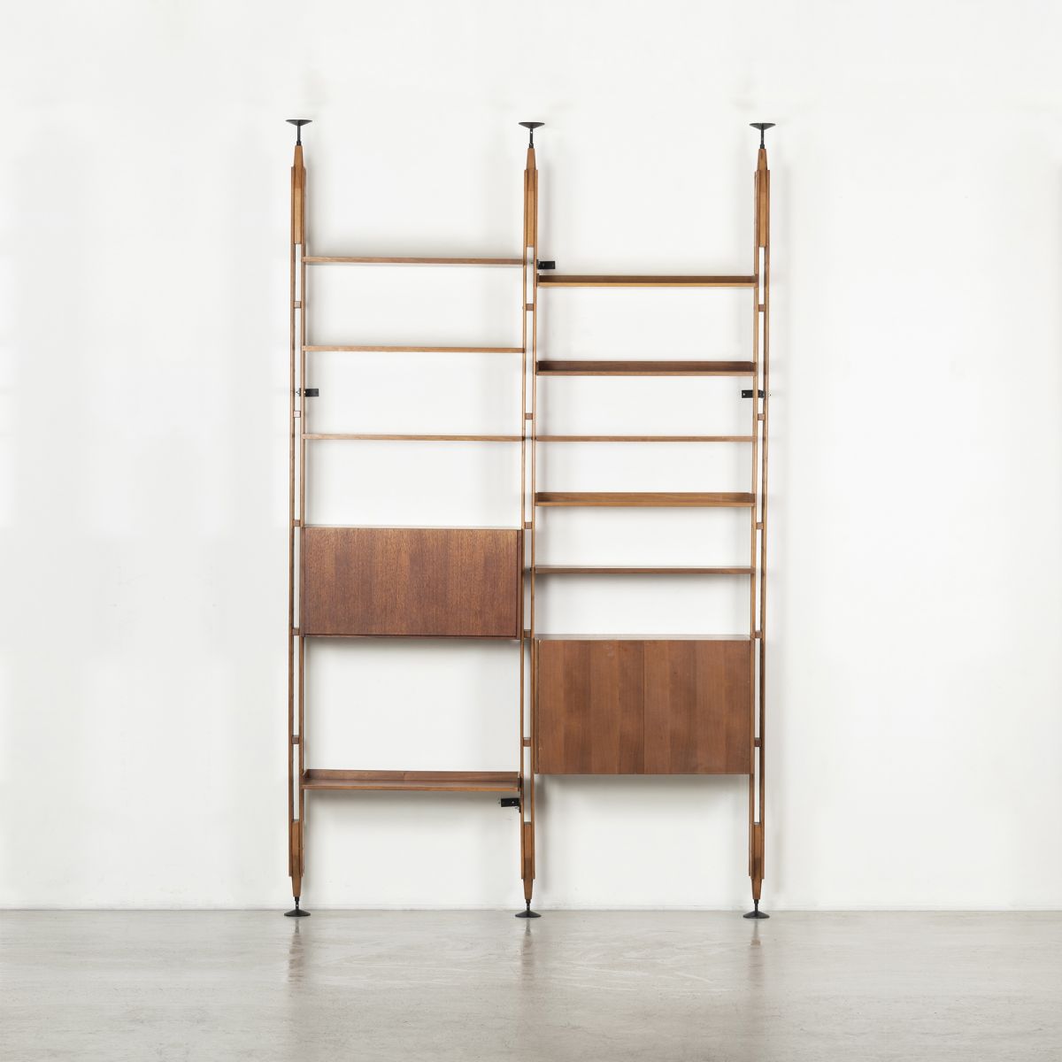 LB7 modular Bookshelf Franco Albini pic-1