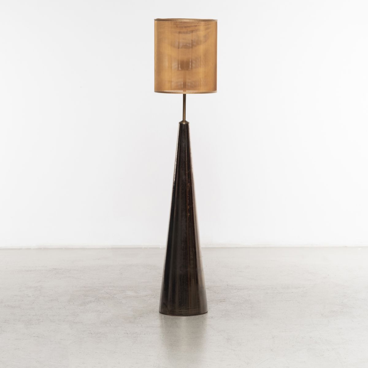 Floor lamp 'Cylinder'  Cathrine  Raben Davidsen  pic-1