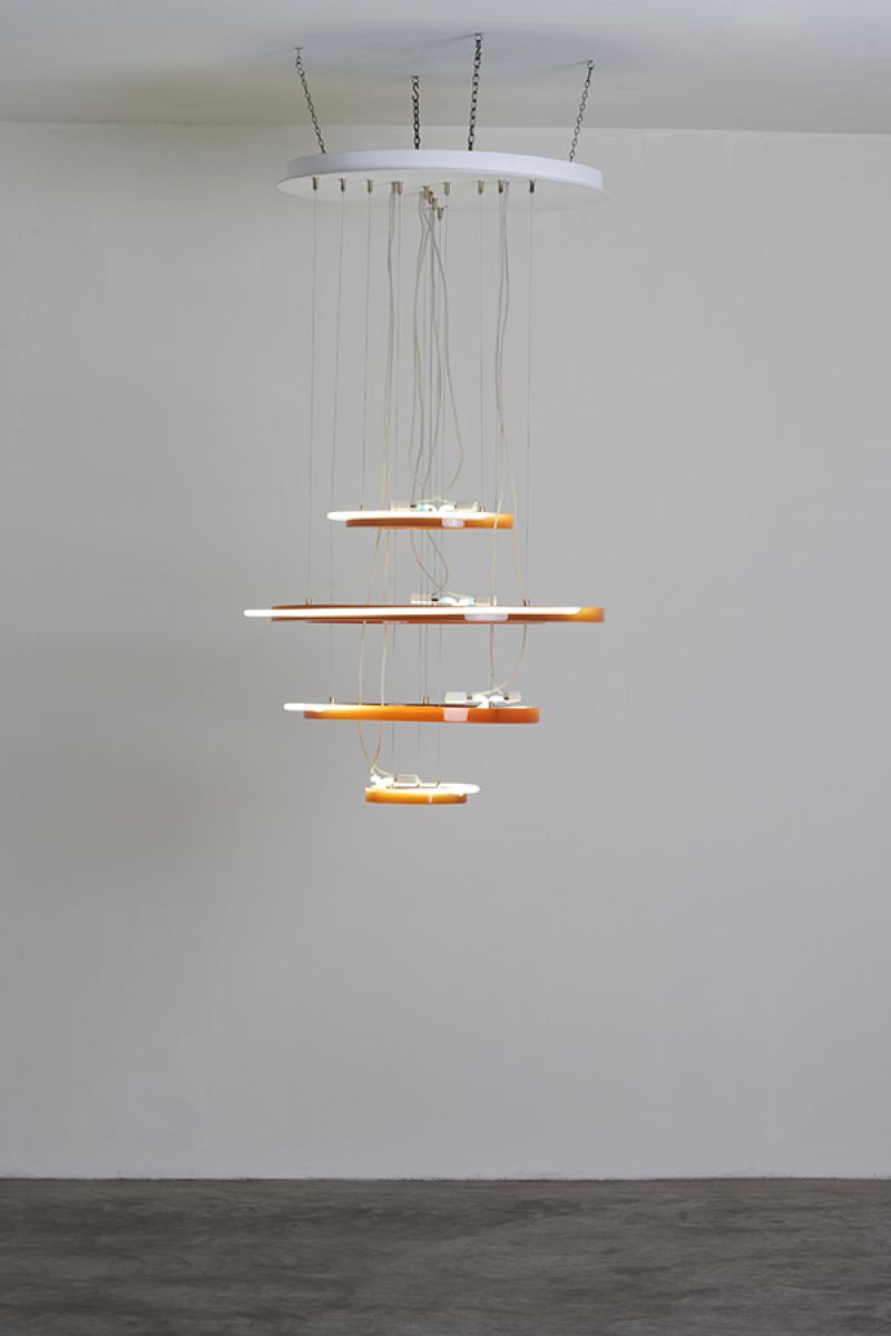 Hula circular chandelier  Sabine  Marcelis  pic-3