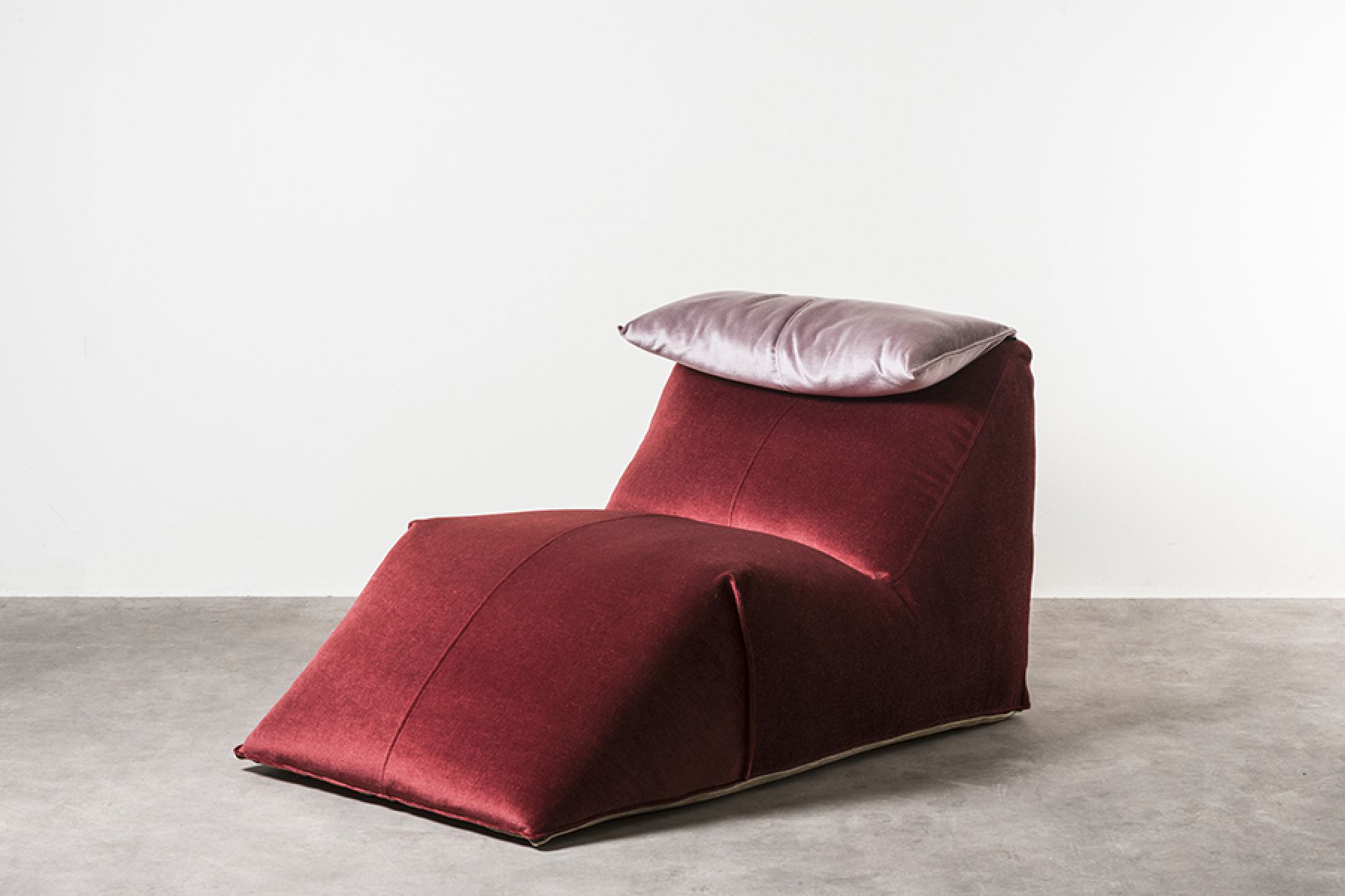 Chaise longue mod. Le Bambole Mario Bellini pic-1