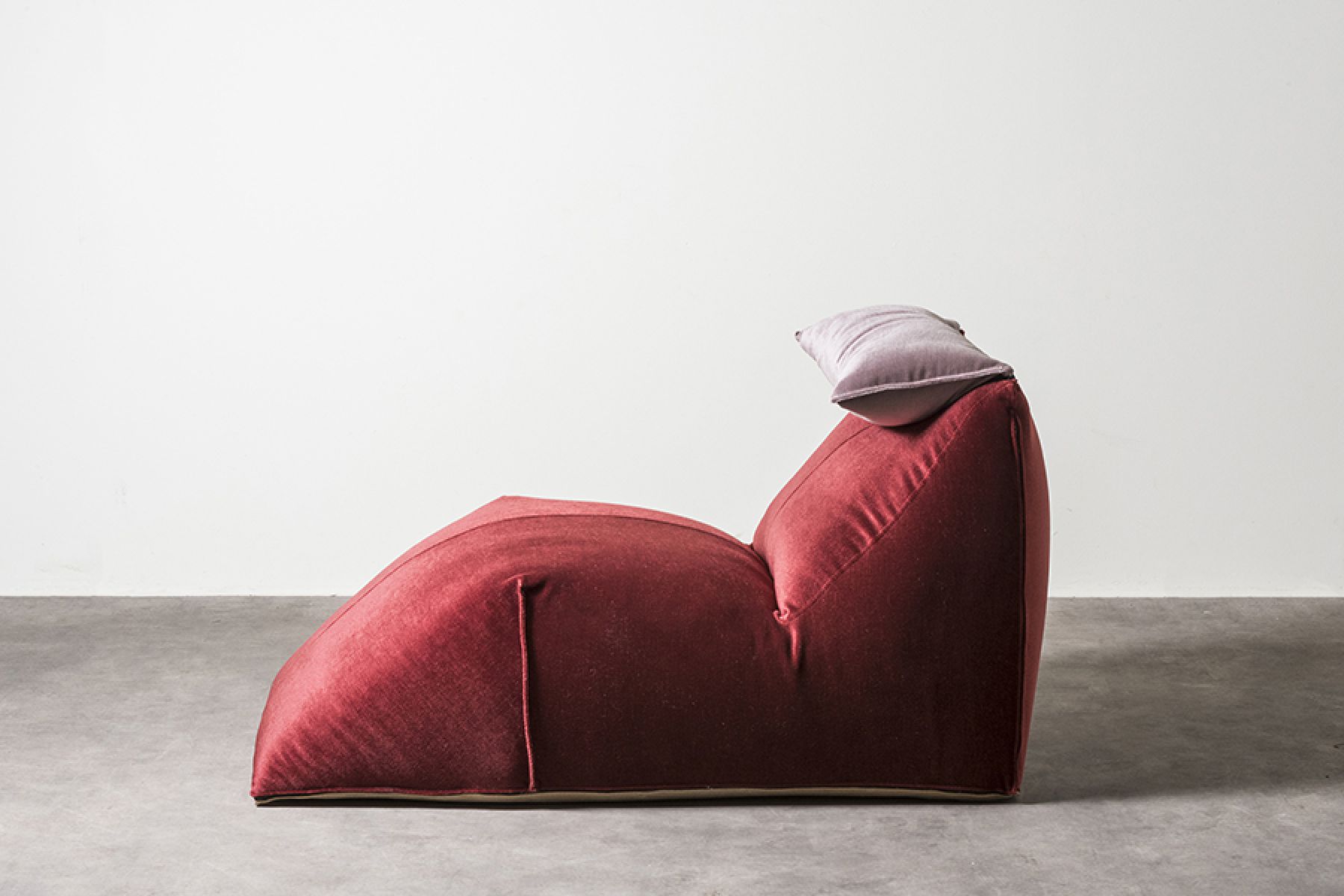 Chaise longue mod. Le Bambole Mario Bellini pic-3