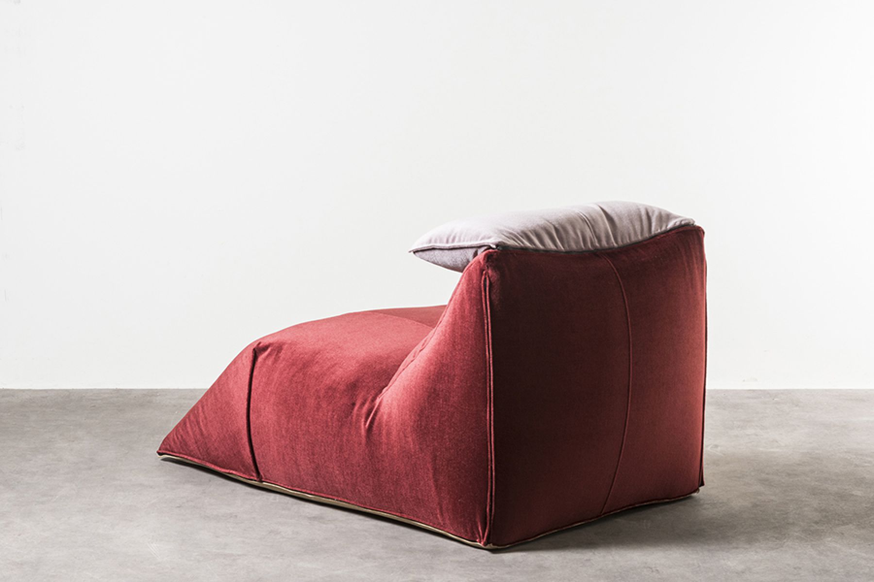 Chaise longue mod. Le Bambole Mario Bellini pic-4