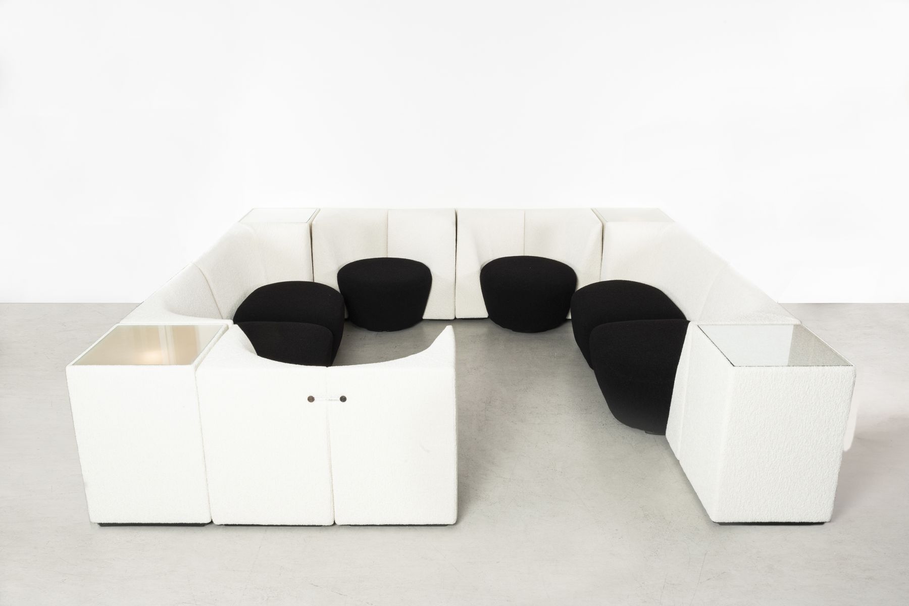 Set poltrone, divano, tavolino Jorge  Zalszupin pic-1