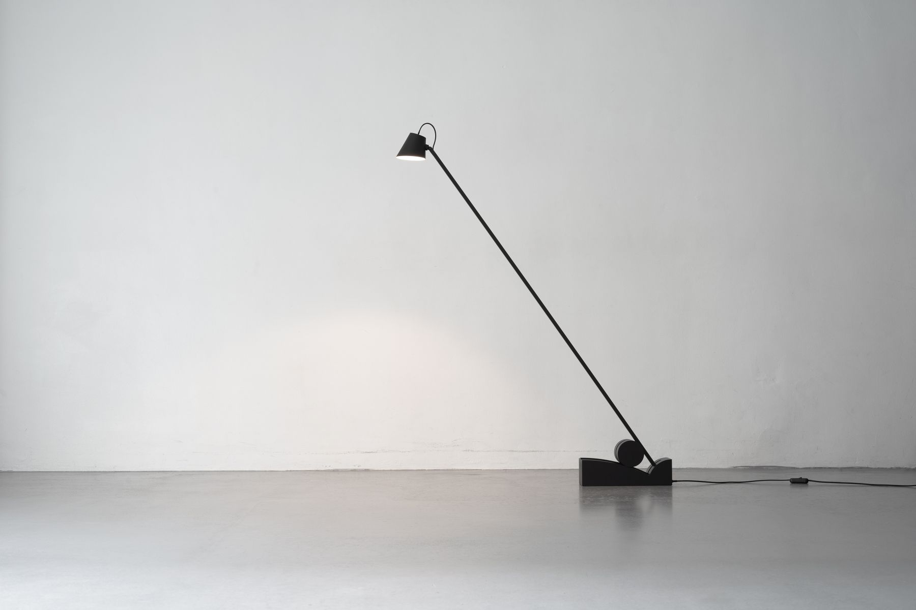 Floor lamp Diag Cyl 2 Ryuichi Kozeki pic-1