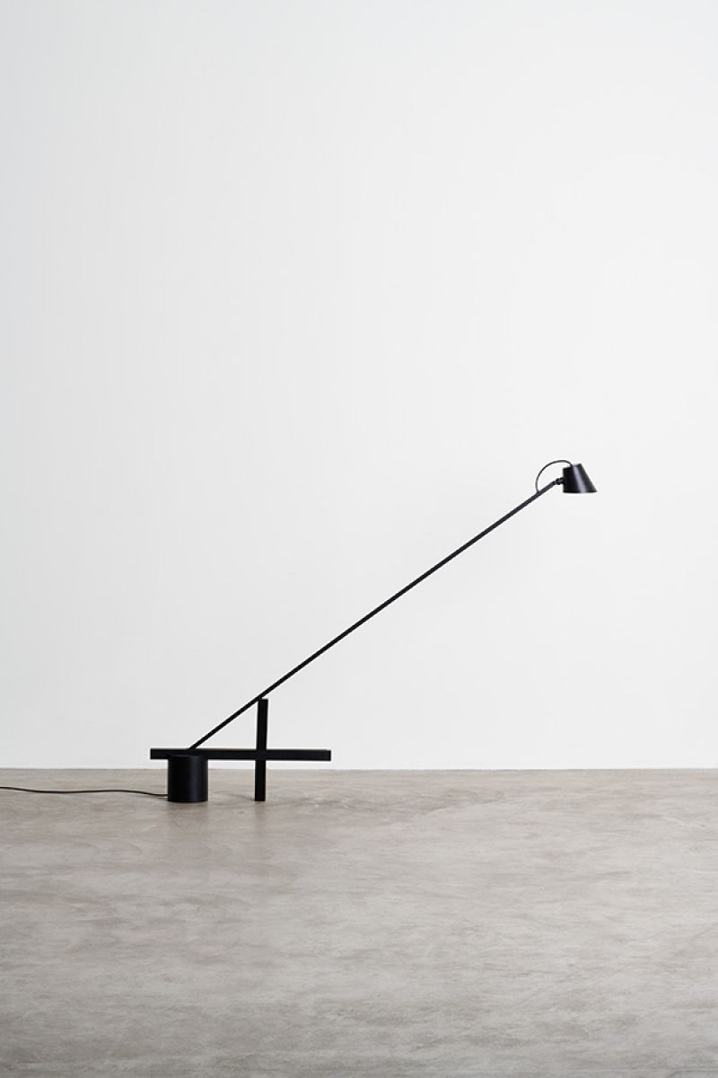 Floor lamp Diag Plus Ryuichi Kozeki pic-1