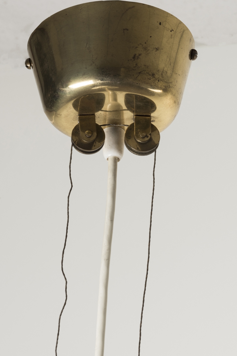 Due lampade a sospensione con contrappeso  Paavo Tynell pic-5