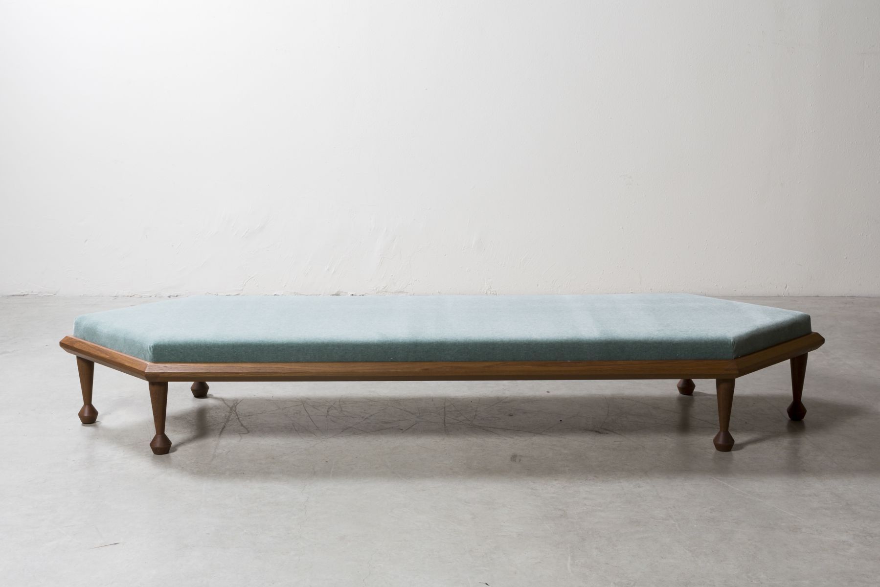Panca Large Upholstered Bench (02) Martino Gamper pic-1