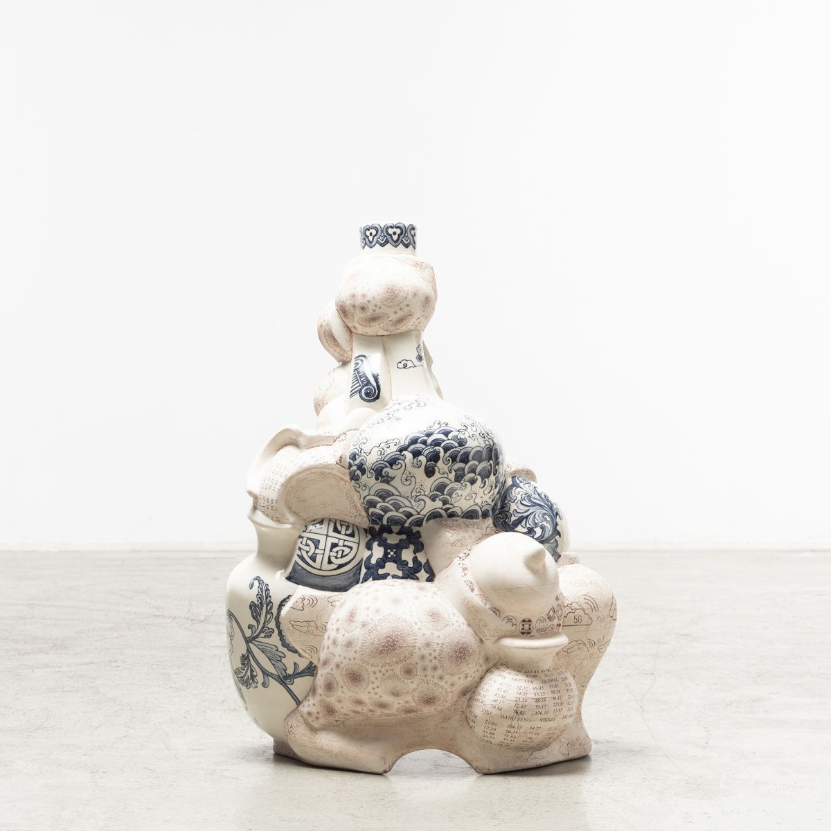 'Beyond Borders - passage of time' porcelain Sin-ying Cassandra  Ho pic-1