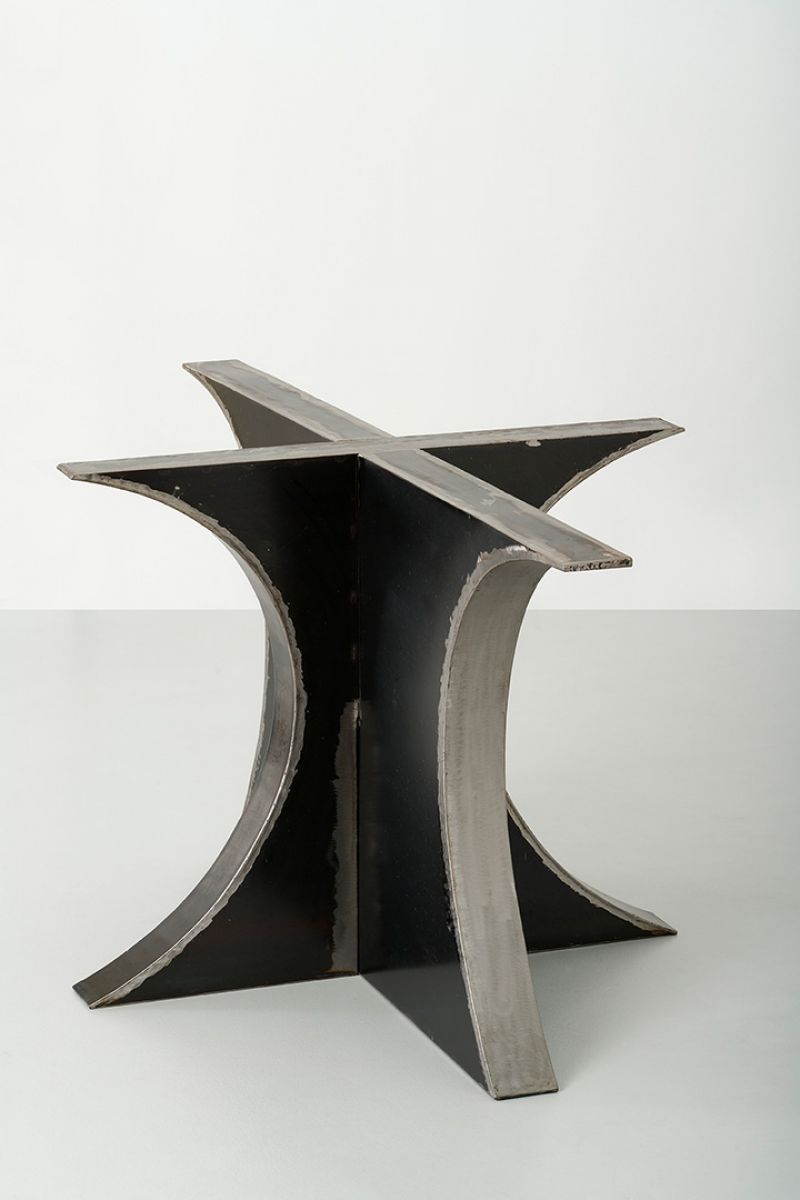 Base tavolo in metallo Lola Montes  pic-1