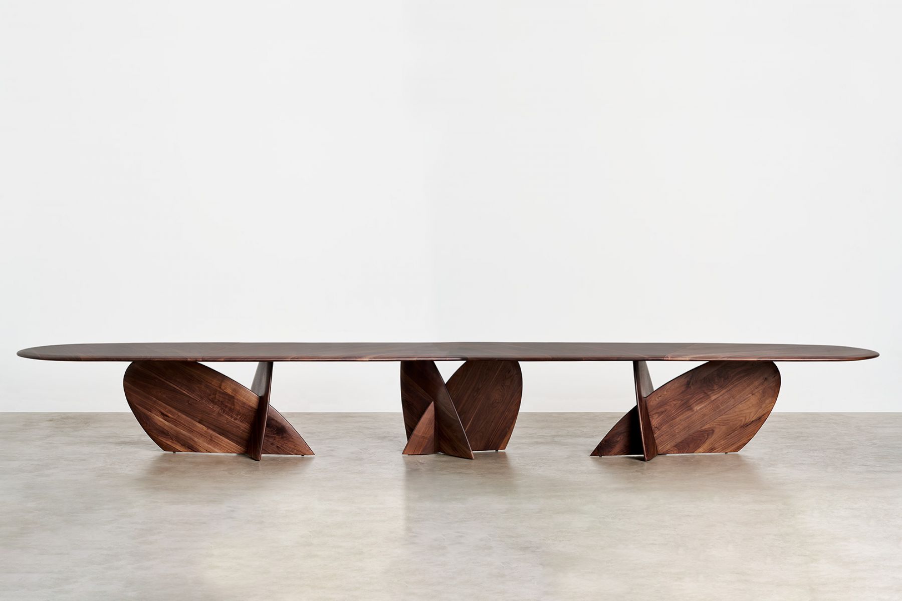 Dining table Six metres Collide Gal  Gaon Architect pic-1