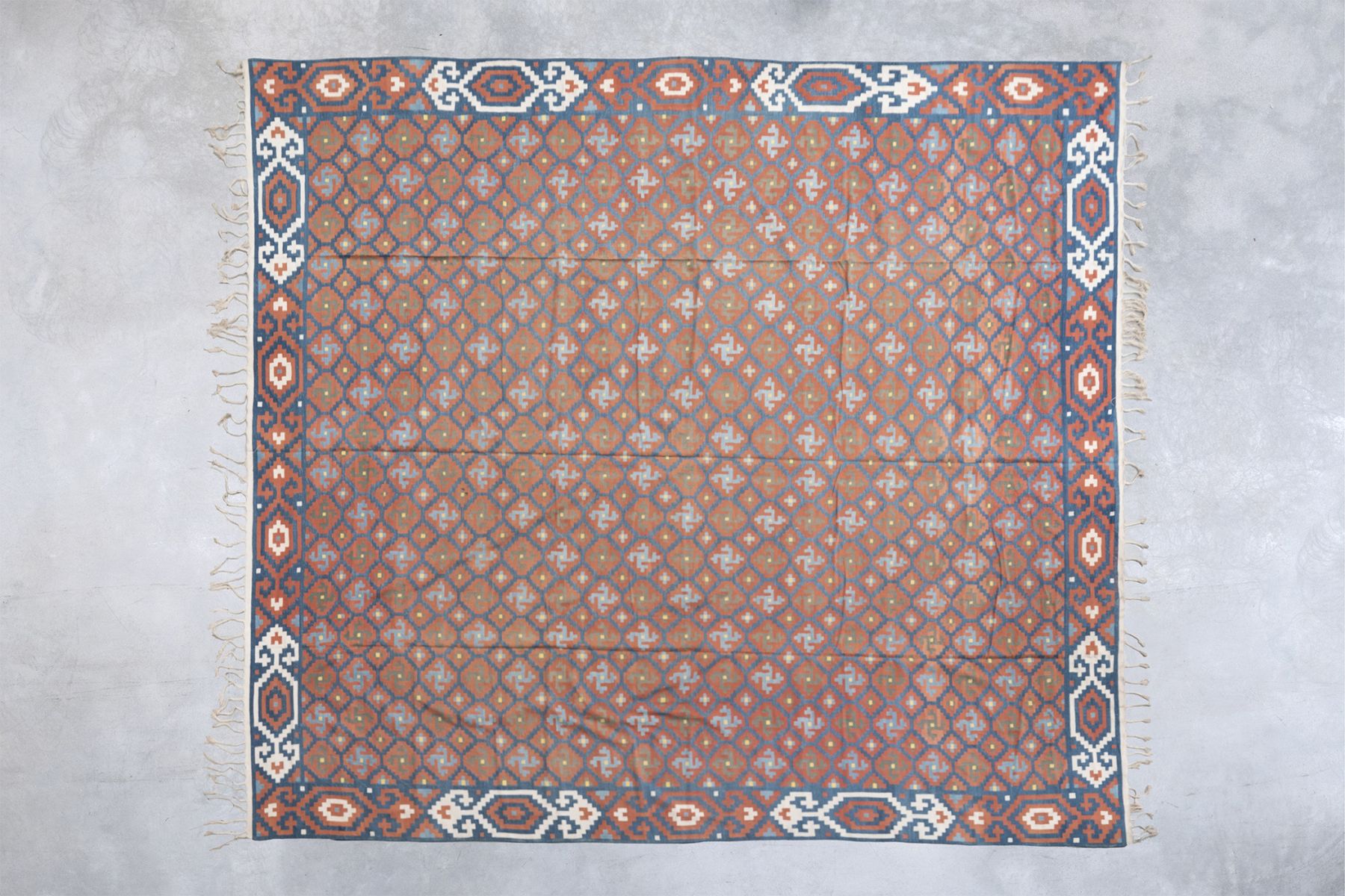 Tappeto Dhurrie | 473 x 424 cm Antique carpet - India  pic-1