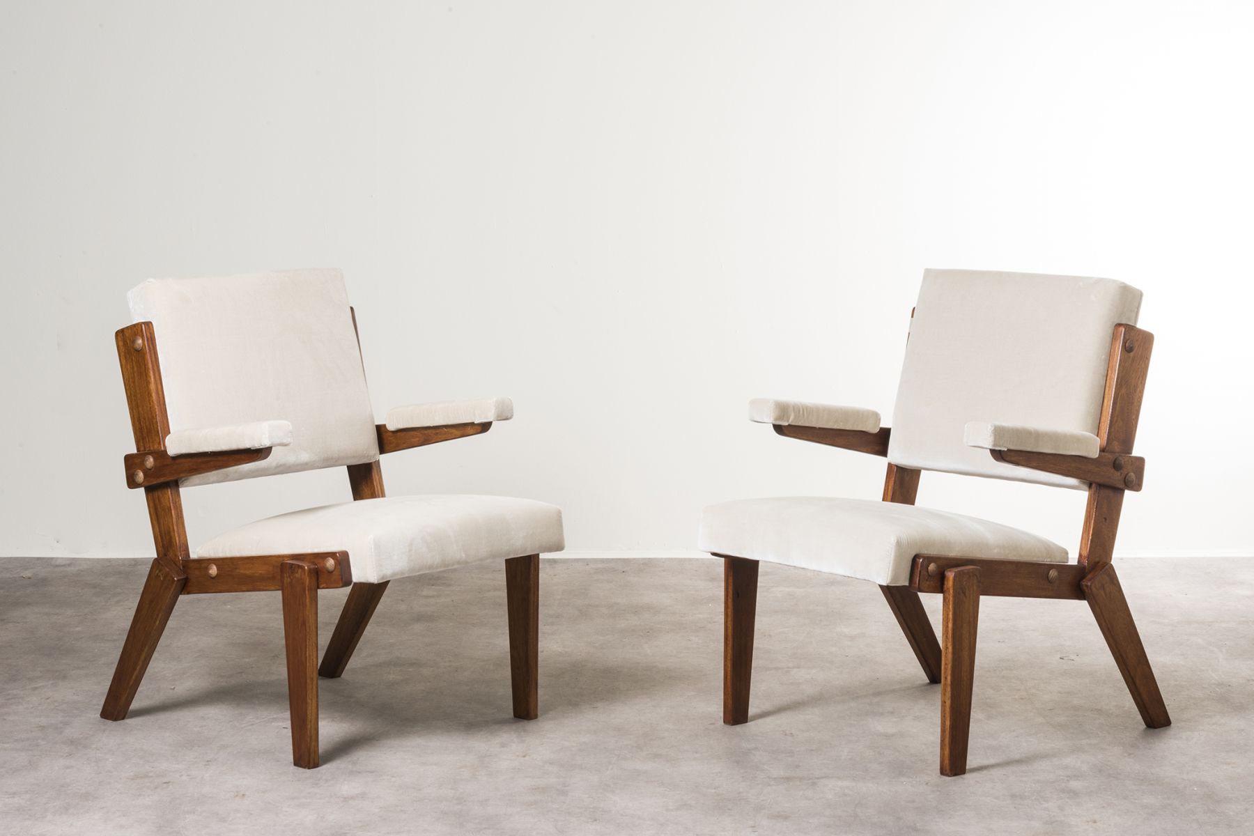 Two armchairs  Lina Bo Bardi, Giancarlo Palanti: Studio d'Arte Palma  pic-1