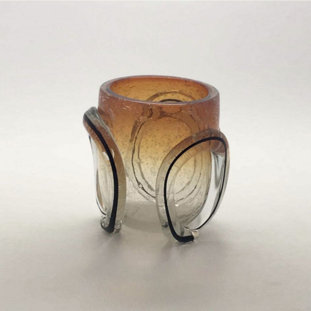 Vase Wagon ‐ amber Domitilla Harding pic-1