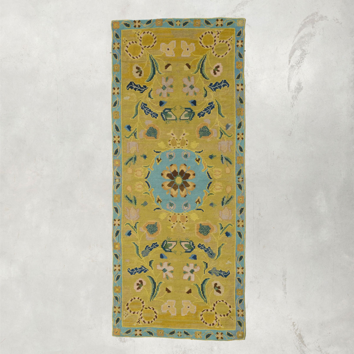 Carpet Antique carpets - Europe  pic-1