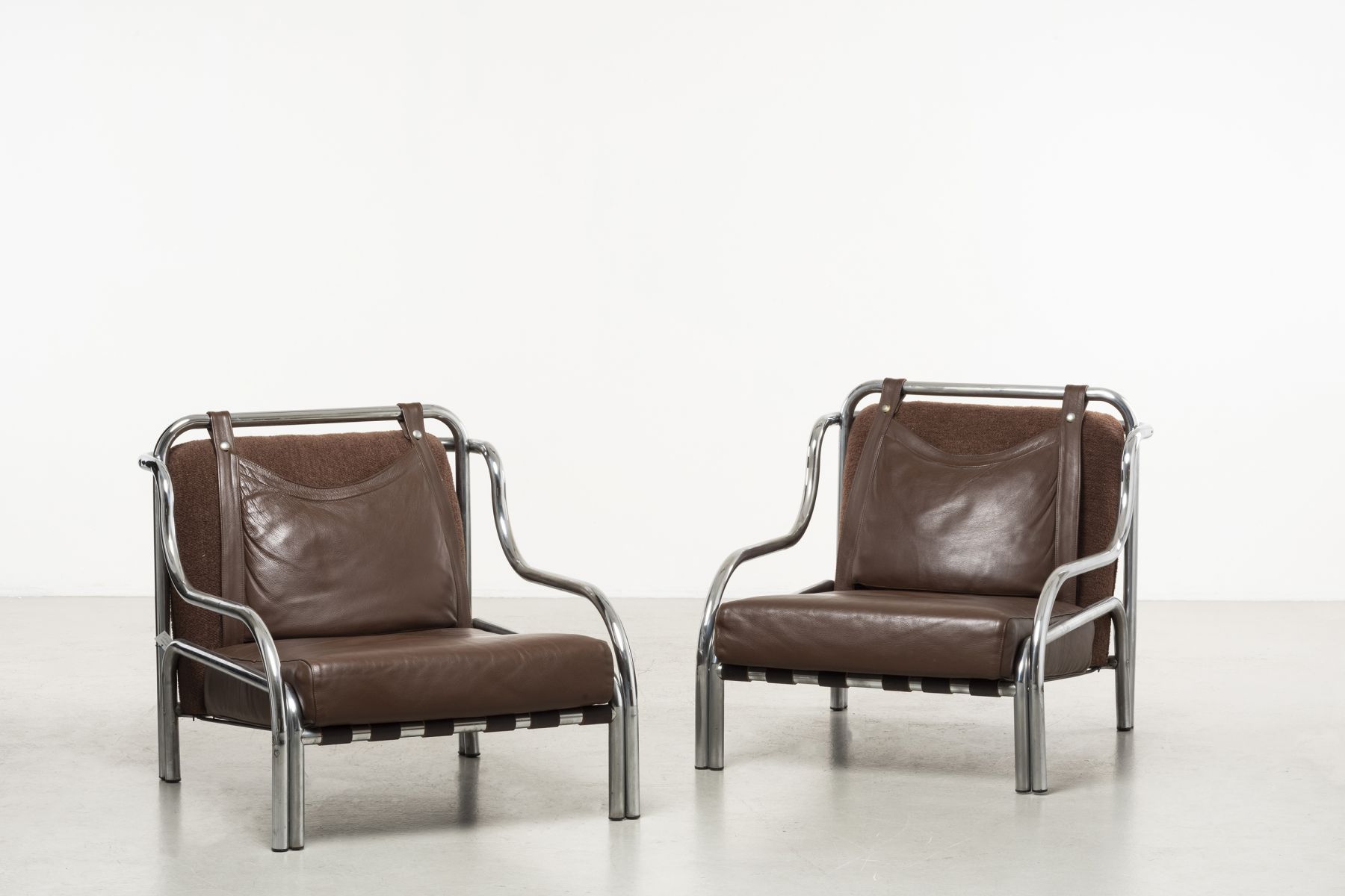 Two Stringa armchairs Gae Aulenti pic-1