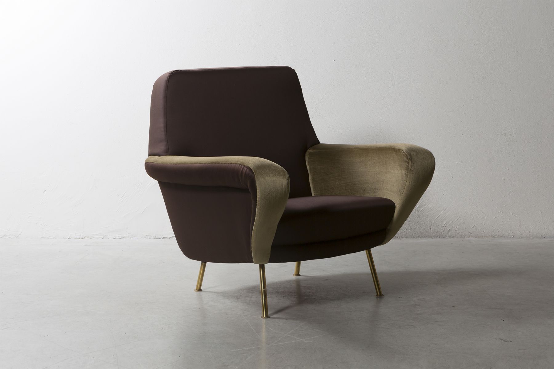 Pair of armchairs 830 Gianfranco Frattini pic-1