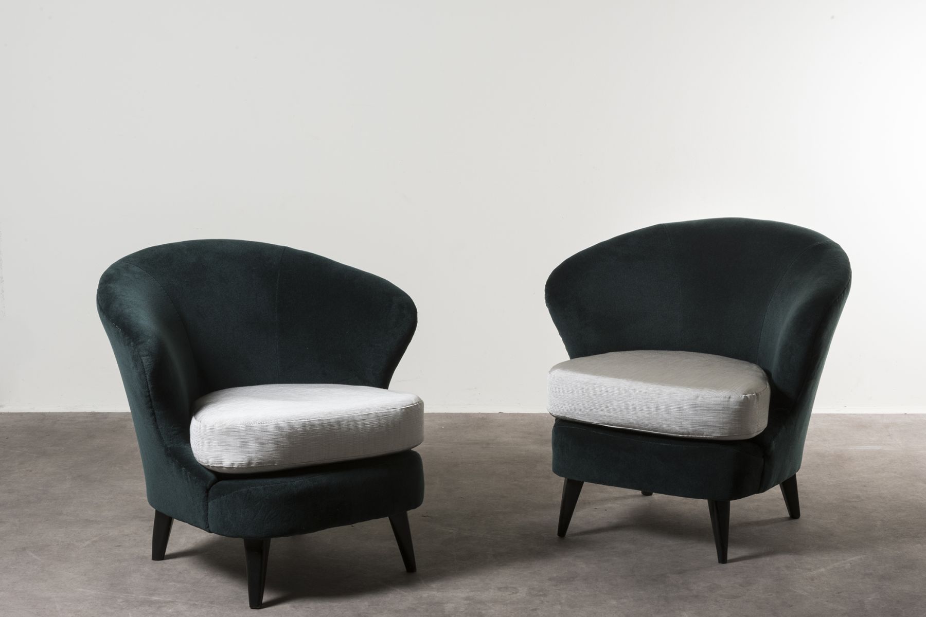 Pair of armchairs Concha Joaquim Tenreiro pic-1