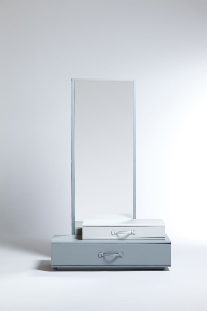 Mirror with suitcase Maarten De Ceulaer pic-3