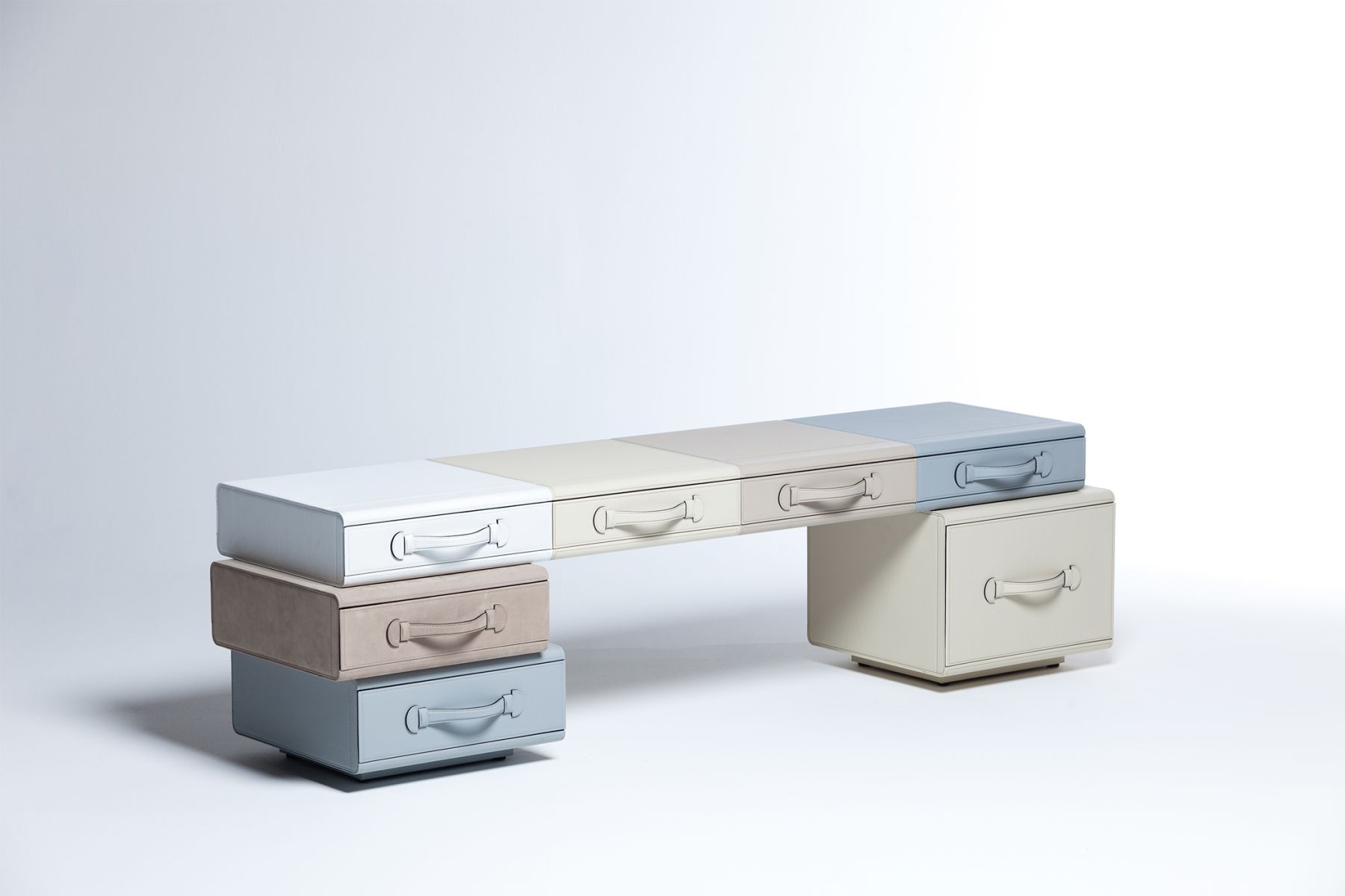 Panca 'Bench of briefcases' Maarten De Ceulaer pic-1