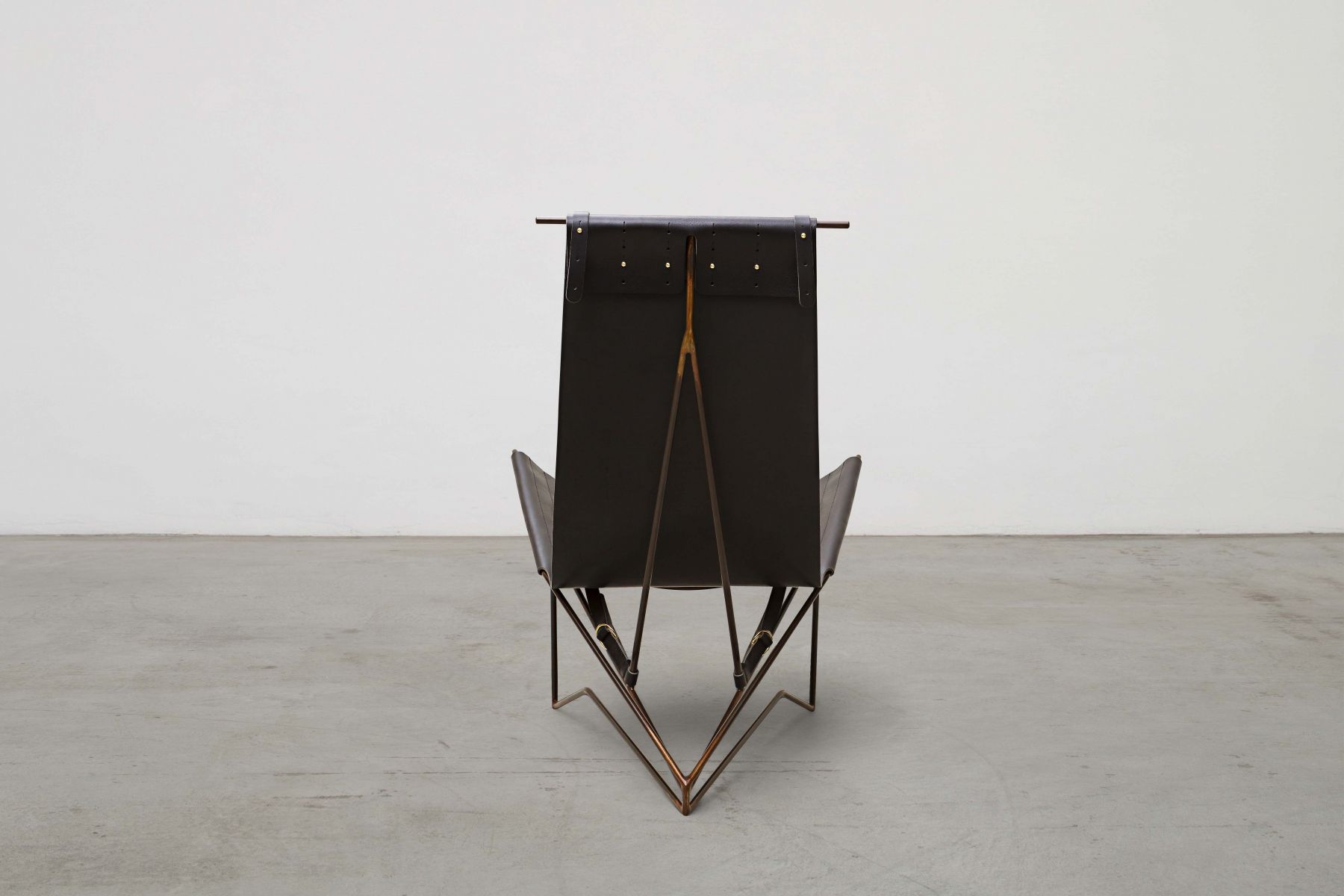 Venezia Black lounge chair  Atelier Lavit pic-3