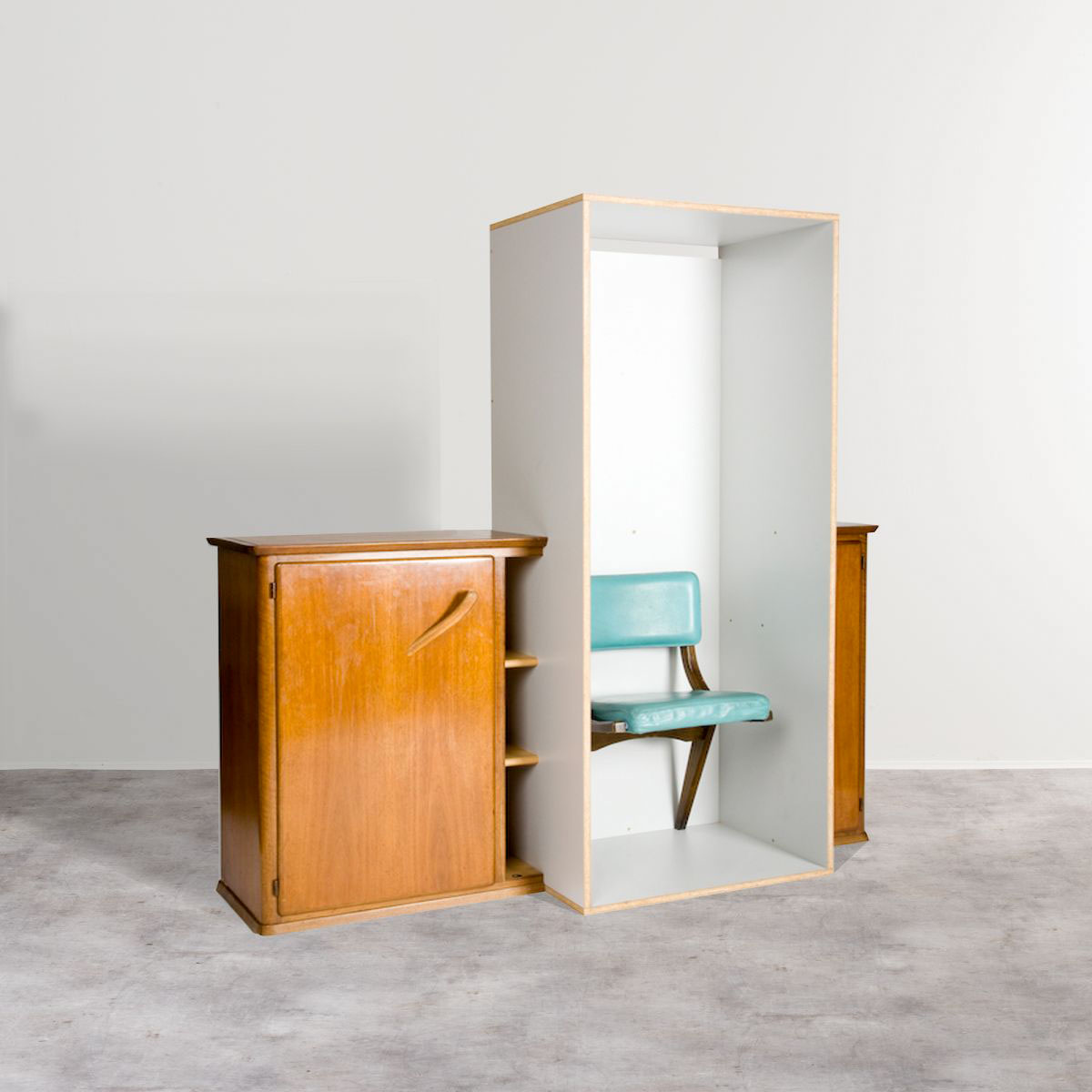 Mobile contenitore con sedia 'Somerset House/Chair into Cabinet' Martino Gamper pic-1