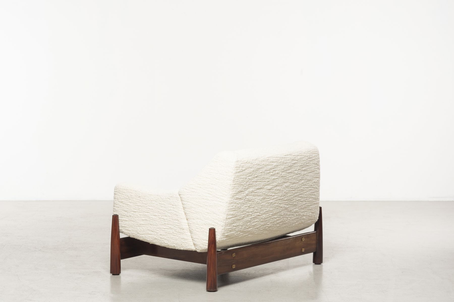 Pair of armchairs  Móveis  Cimo pic-5