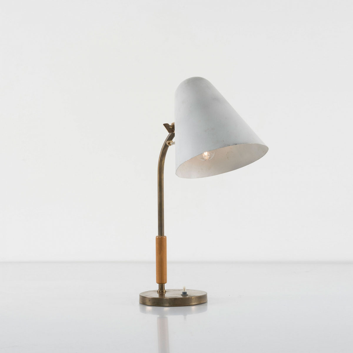 Table lamp  Paavo Tynell pic-1