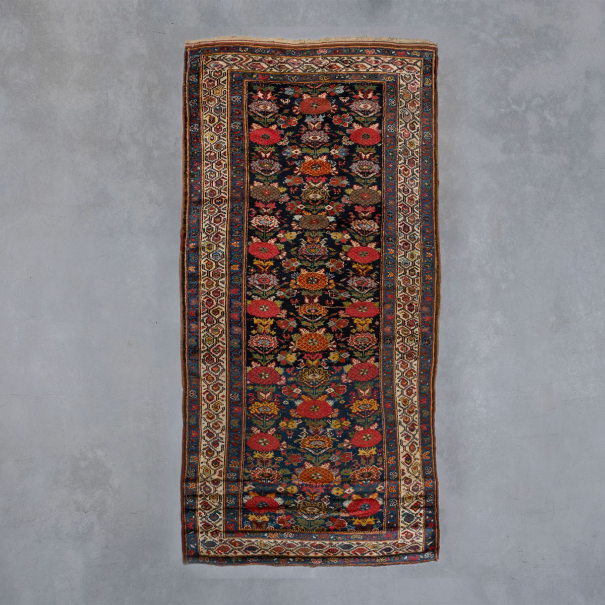 Afshar carpet | 269 x 120 cm  Antique carpets - Persia  pic-1