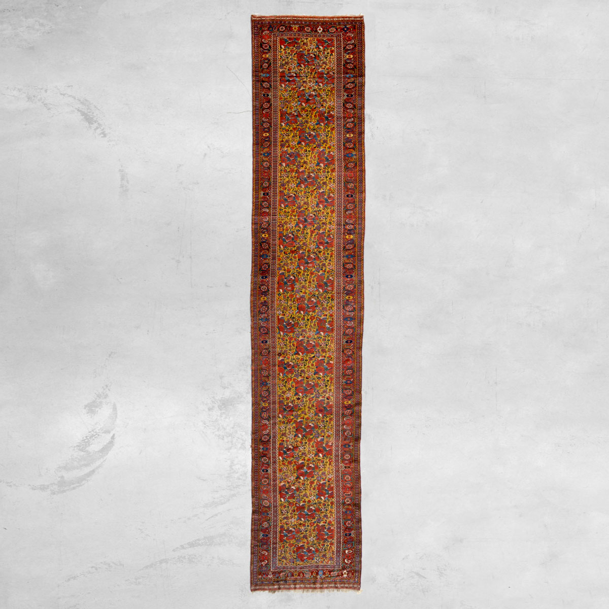 Gashgai carpet | 625 x 110 cm  Antique carpets - Persia  pic-1