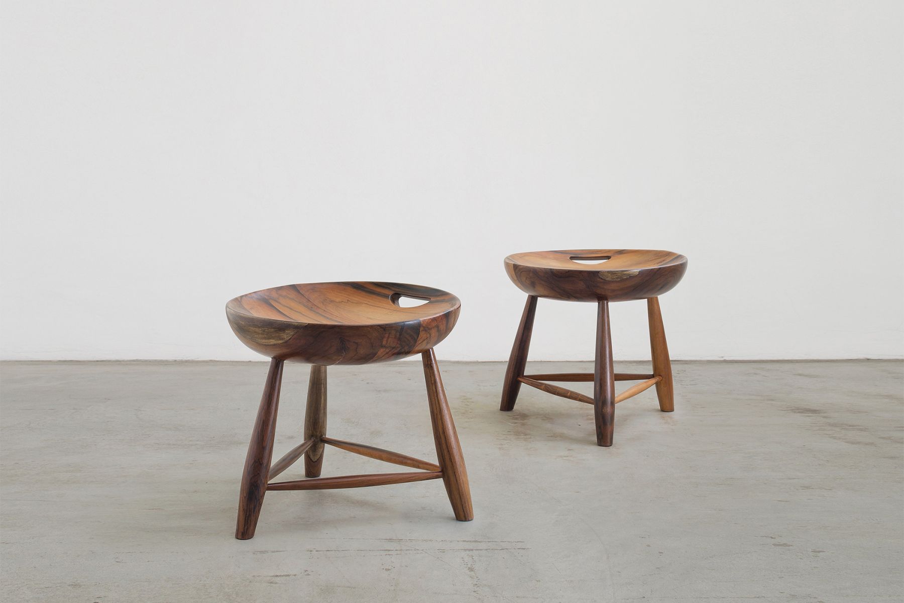  Pair of Mocho stools Sergio Rodrigues pic-1