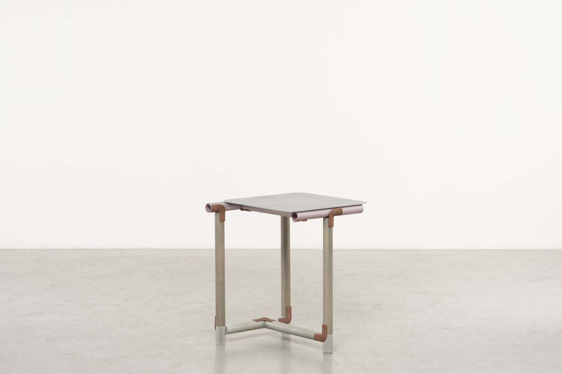 Low table Studio Minale-Maeda  pic-1