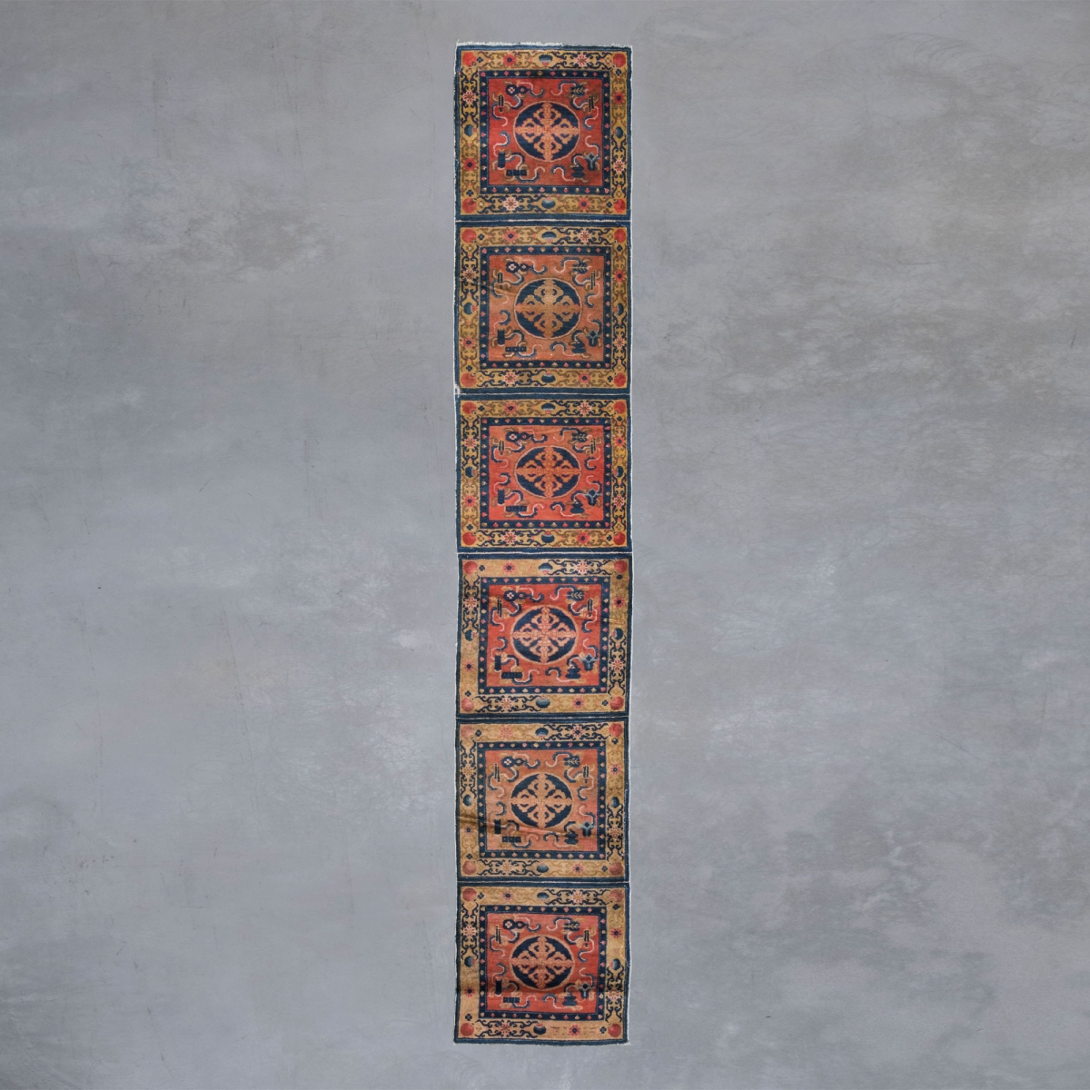 Runner | 426 x 71 cm  Antique carpet - Tibet  pic-1