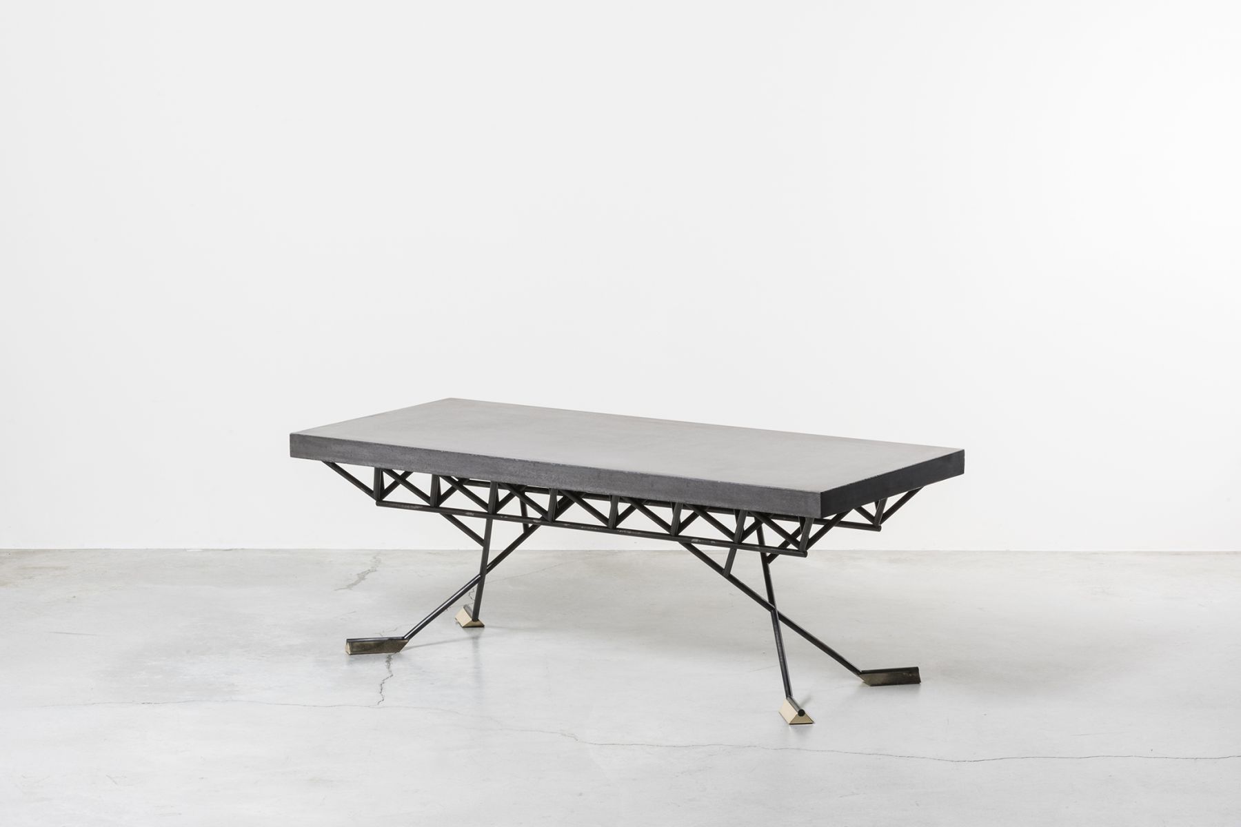 Low table 'Predalles'  Tommaso Bertocco pic-1
