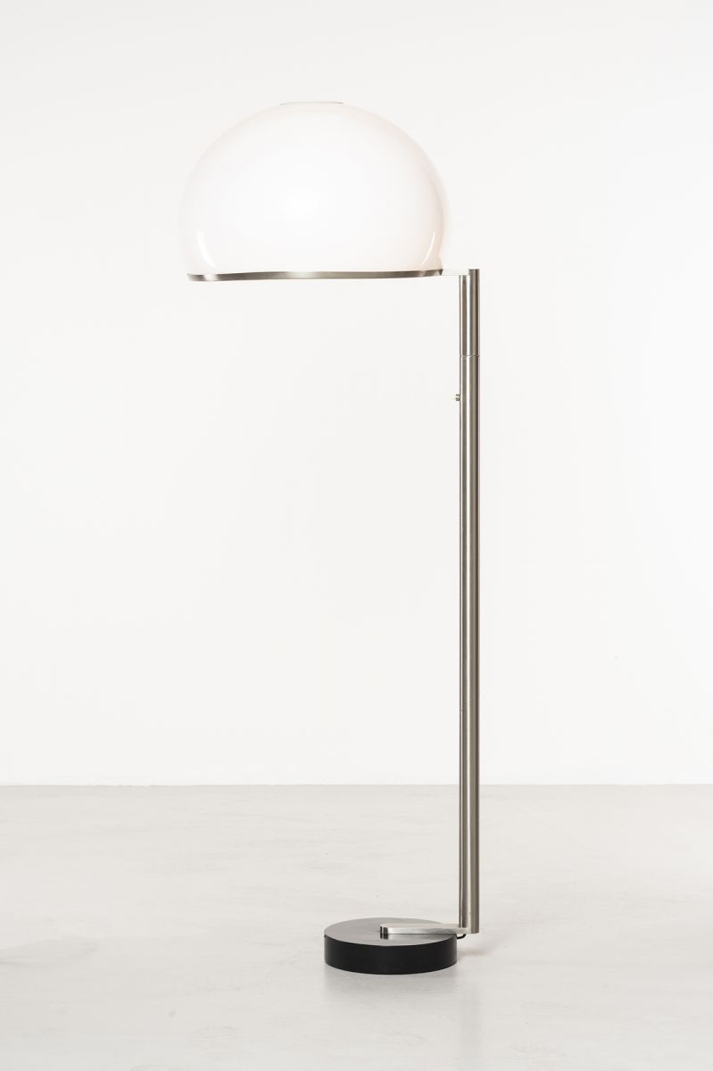 Floor lamp mod. 2051 Vittorio Gregotti pic-1