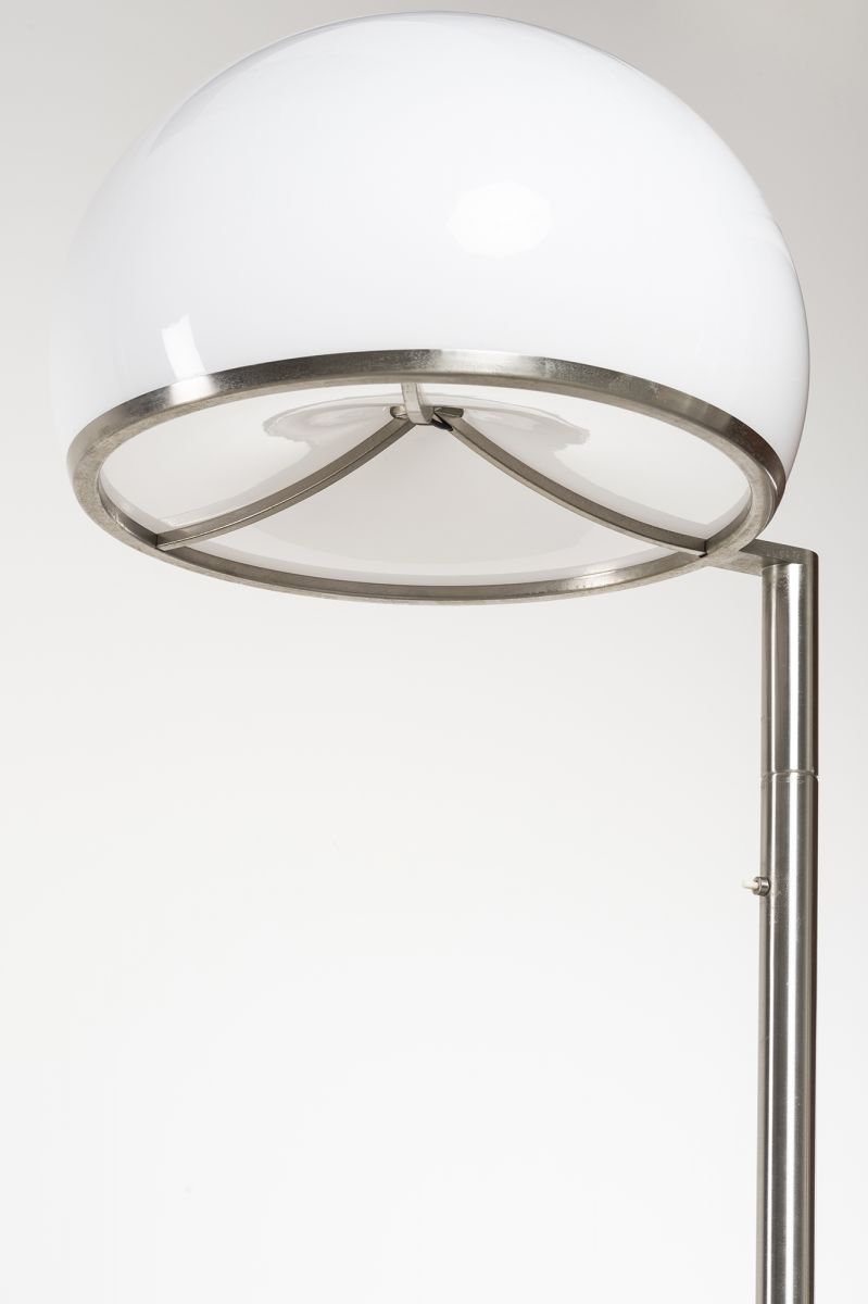 Floor lamp mod. 2051 Vittorio Gregotti pic-3