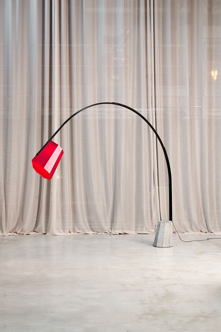 Floor lamp Arch by Martino Gamper from the Arnold Circus collection