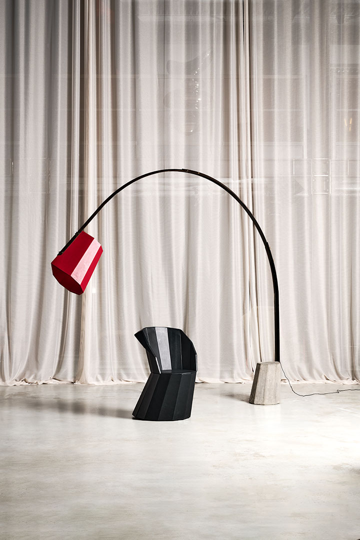 Floor lamp Arch by Martino Gamper from the Arnold Circus collection
