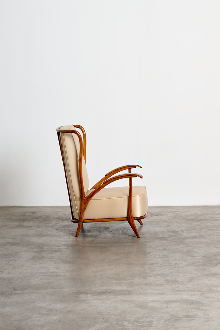 Armchair by Giuseppe Scapinelli