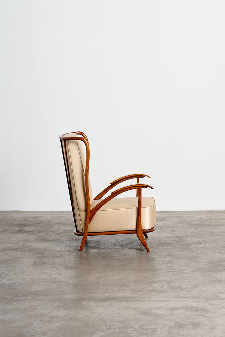 Armchair by Giuseppe Scapinelli