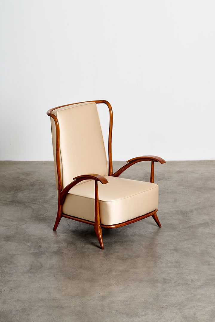 Armchair by Giuseppe Scapinelli
